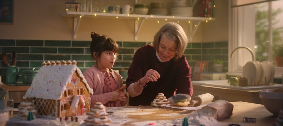 Stop-motion world brings Dr. Oetker to holiday bakers